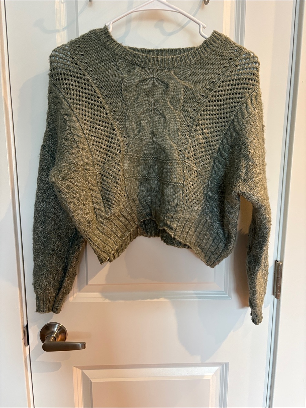 Cropped Cable-Knit Sweater in Olive Green